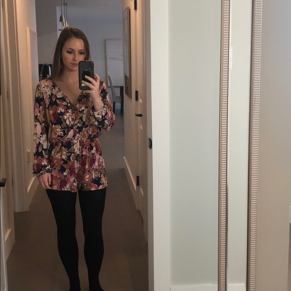 Floral romper playsuit jumpsuit  XS - Picture 1 of 4